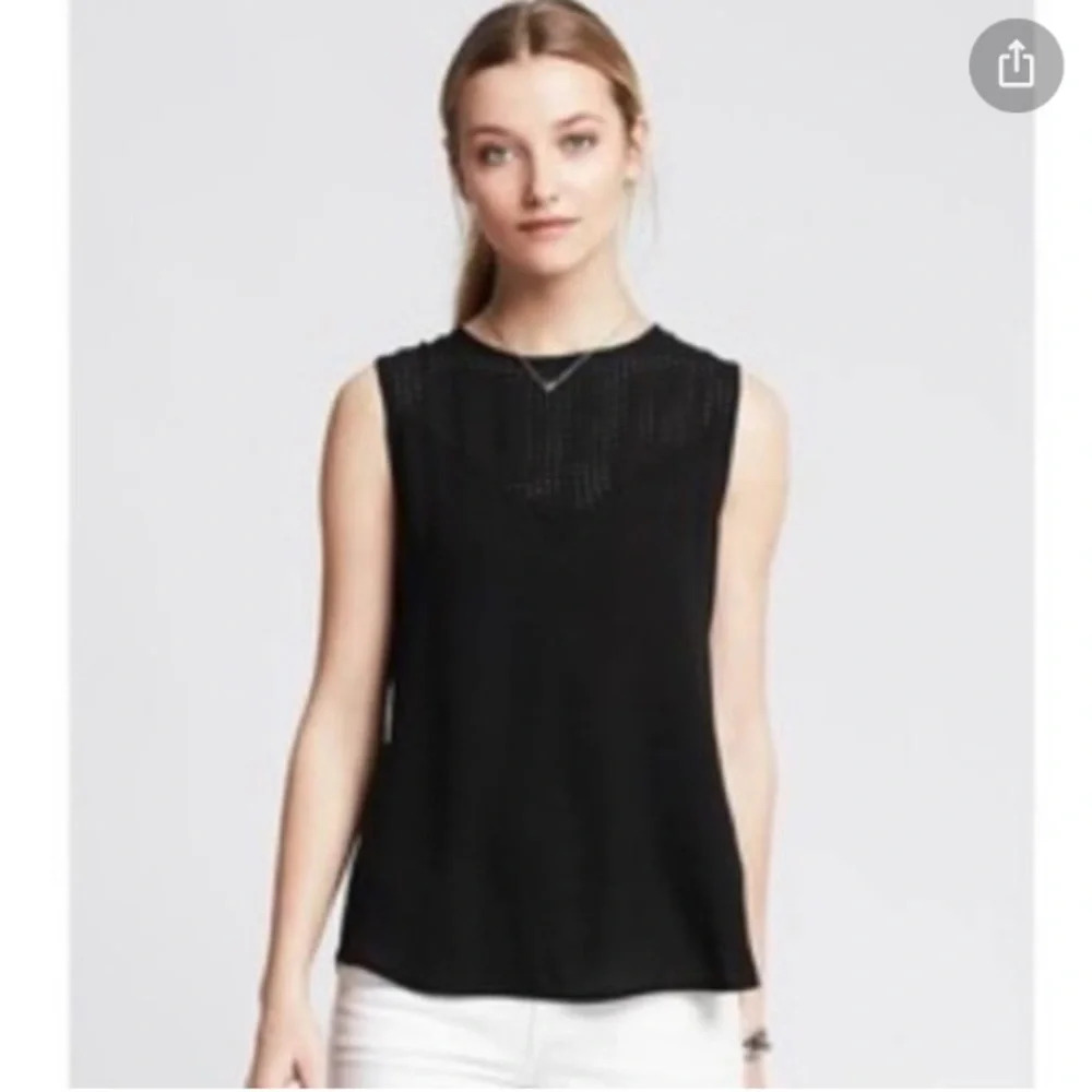 Banana Republic Perforated Yoke Tank Black Sleeveless Mesh Blouse Size Small‎